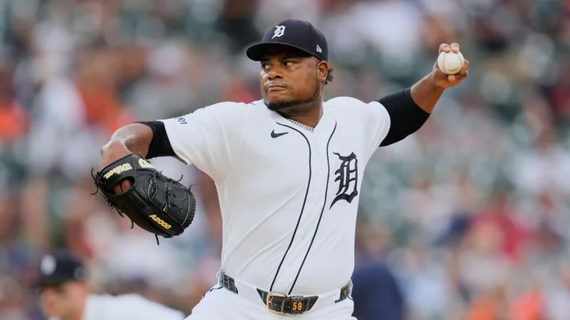 Jo Adell homers and Angel Martínez gets 3 hits as Guardians hold off Tigers 6-4